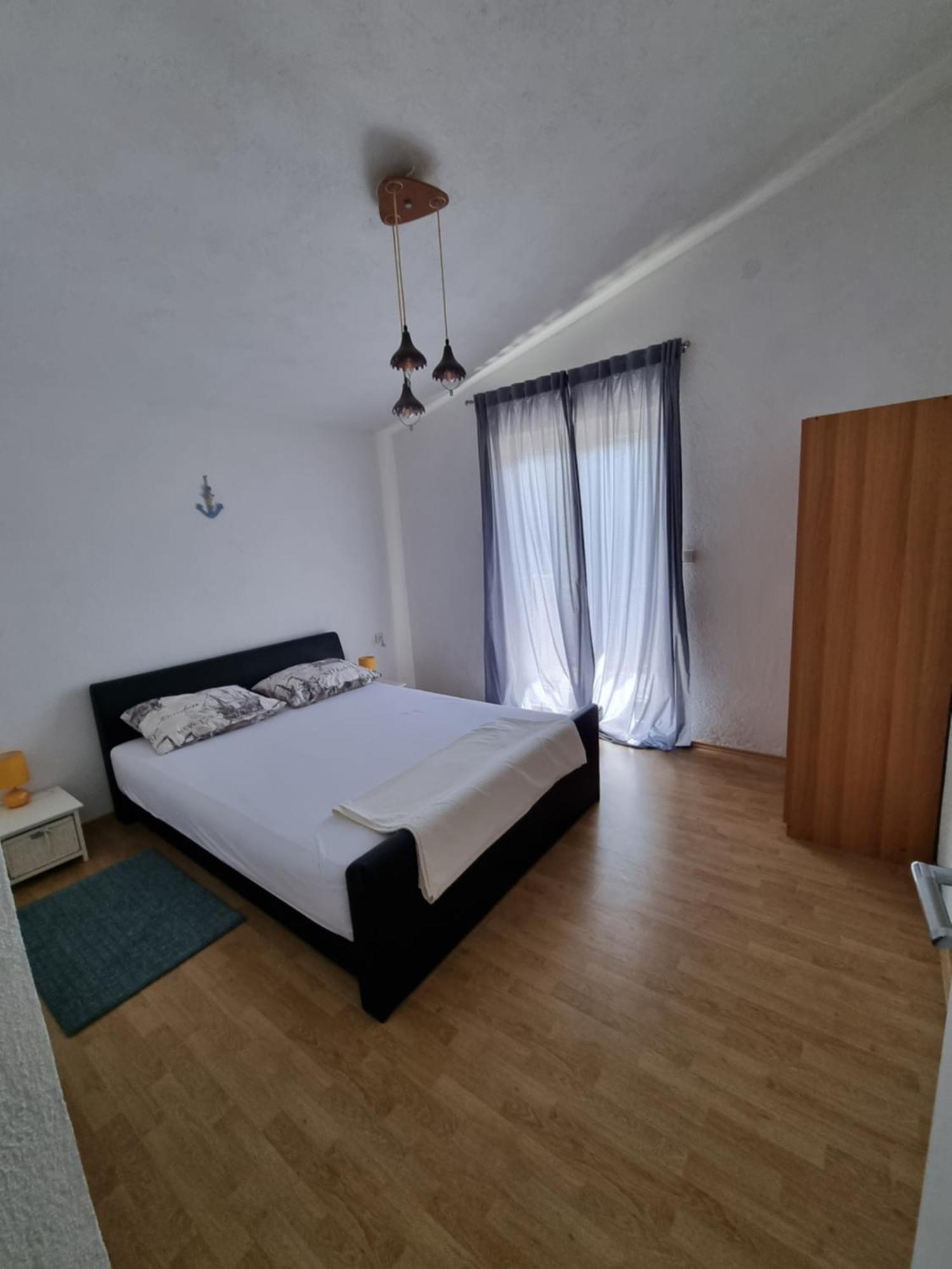Apartmani Ana, Razanj, Rogoznica, Hrvatska โรกอซนิซา ภายนอก รูปภาพ